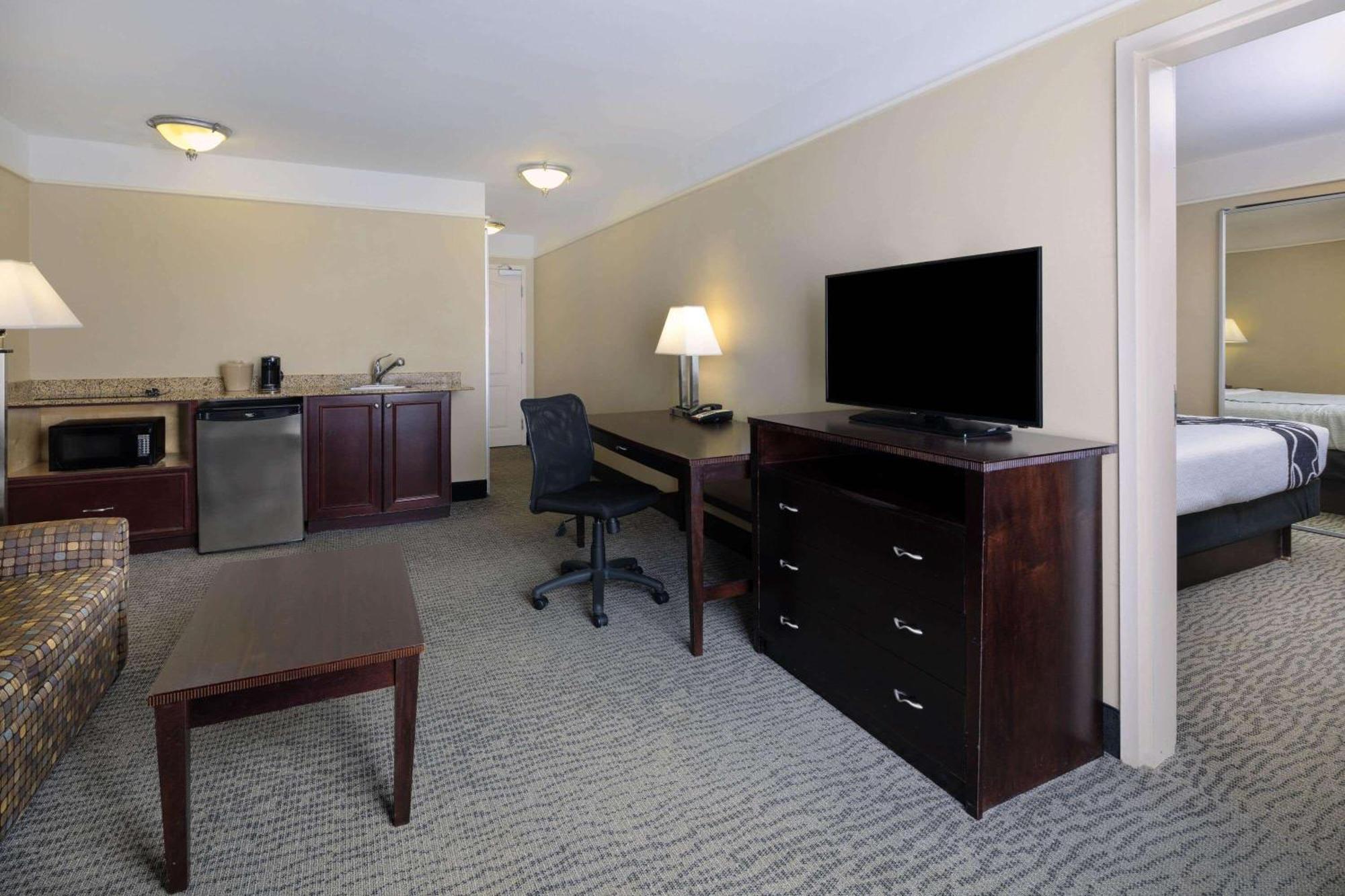 La Quinta By Wyndham Savannah Airport - Pooler Zewnętrze zdjęcie